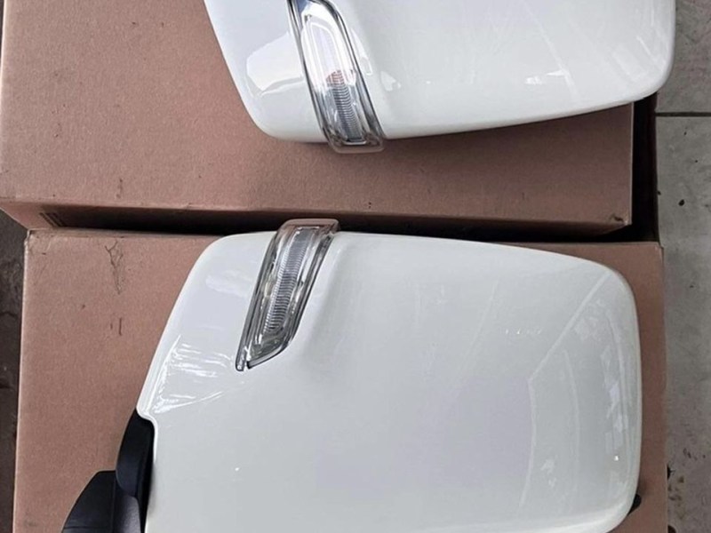 Gương hậu chỉnh điện Hyundai Porter 2 H150 chính hãng